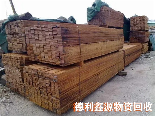 上門木方回收,高價竹膠板回收,工地跳板回收