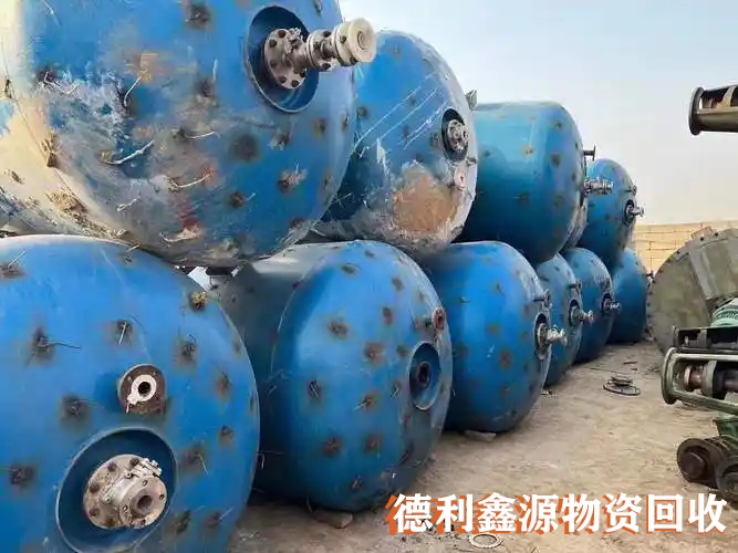 紅橋商家推薦飲料設(shè)備回收專業(yè)拆除隊(duì)伍